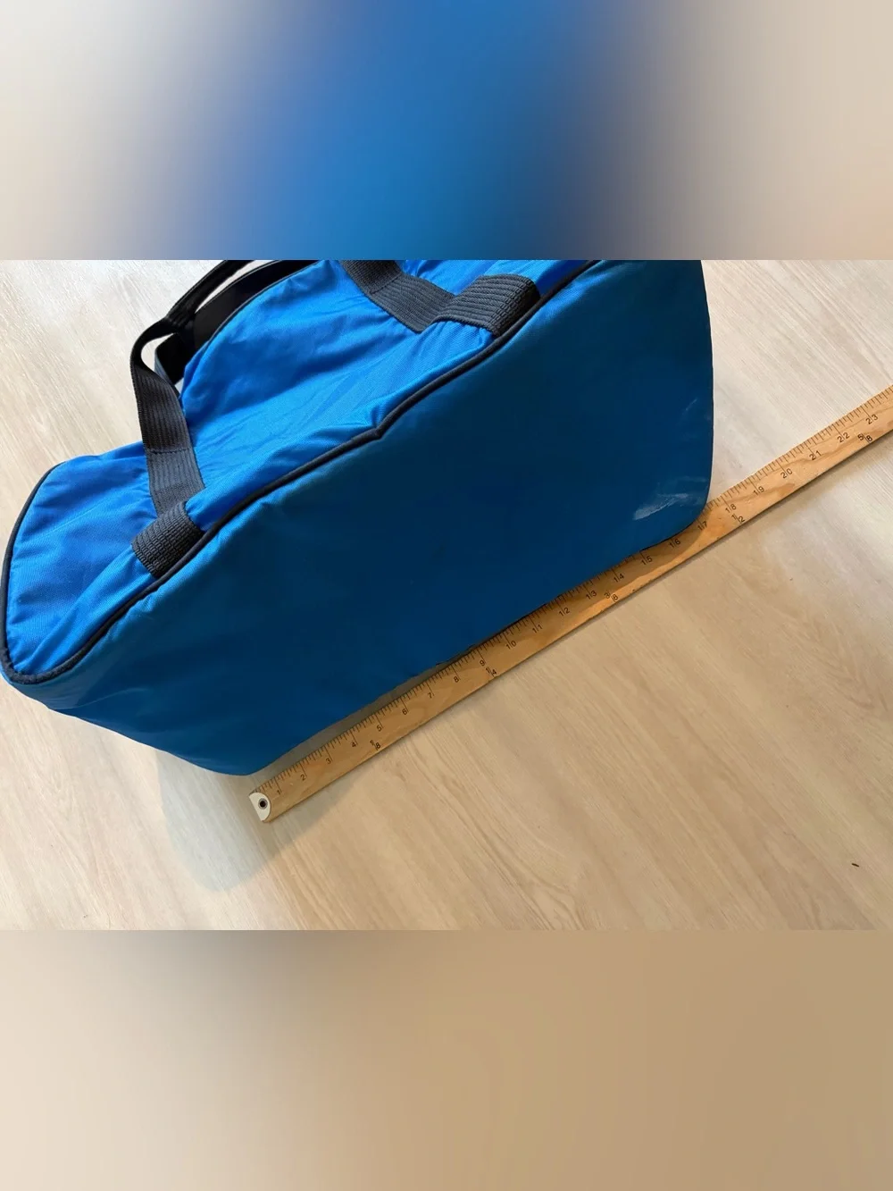 Vintage Nike Duffle Bag Gym workout Blue Swoosh Logo Weekender Travel 80s 90s